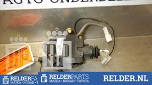 Used Tailgate lock mechanism Mazda Demio (DW) 1.5 16V Price € 27,00 Margin scheme offered by Relder Parts B.V.