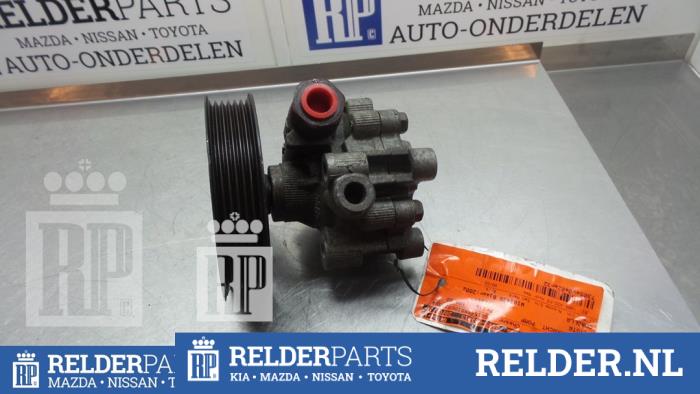 Used Power steering pump Toyota Corolla (EB/ZZ/WZ/CD) 1.4 16V VVT-i Price € 35,00 Margin scheme offered by Relder Parts B.V.