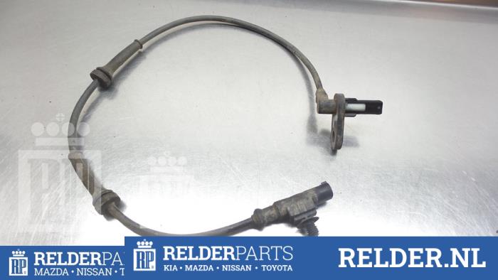 Begagnade ABS-sensor Nissan Note (E11) 1.6 16V Pris € 27,00 Marginaltabell erbjuds av Relder Parts B.V.