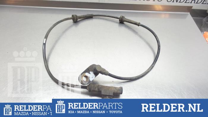 Begagnade ABS-sensor Nissan Note (E11) 1.6 16V Pris € 27,00 Marginaltabell erbjuds av Relder Parts B.V.