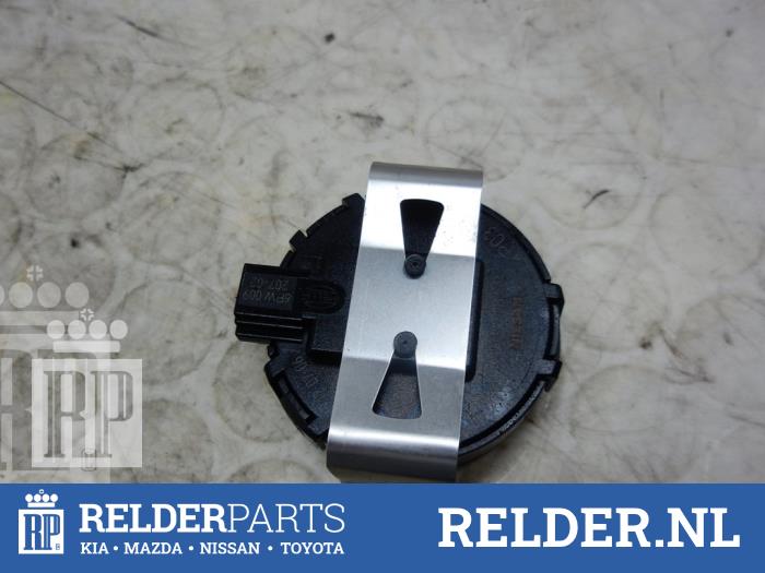 Begagnade Regnsensor Nissan Note (E11) 1.4 16V Pris € 32,00 Marginaltabell erbjuds av Relder Parts B.V.
