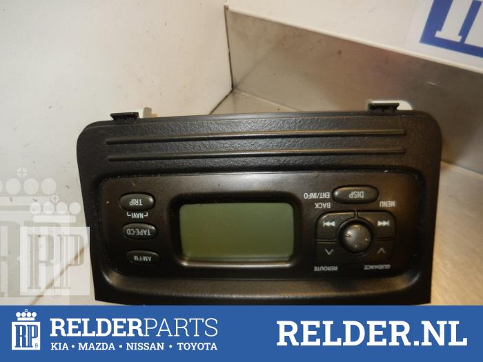 Begagnade Innerdisplay Toyota Yaris Verso (P2) 1.4 D-4D Pris € 30,00 Marginaltabell erbjuds av Relder Parts B.V.