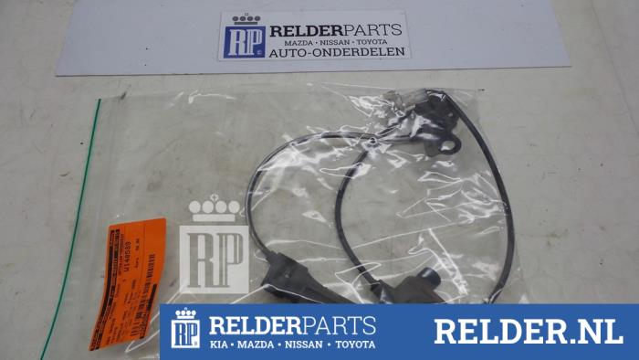 Begagnade ABS-sensor Toyota Corolla Verso (R10/11) 2.2 D-4D 16V Pris € 27,00 Marginaltabell erbjuds av Relder Parts B.V.