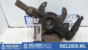 Usagé Moyeu de roue avant Mazda MX-3 1.6i 16V Prix € 45,00 Règlement à la marge proposé par Relder Parts B.V.