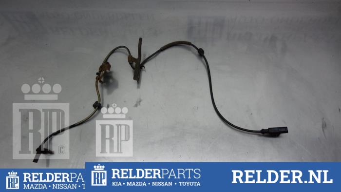 Begagnade ABS-sensor Toyota Auris (E15) 1.4 VVT-i 16V Pris € 36,00 Marginaltabell erbjuds av Relder Parts B.V.