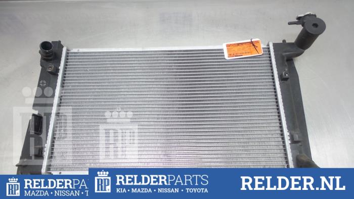 Usagé Radiateur Toyota Corolla Verso (E12) 1.8 16V VVT-i Prix € 36,00 Règlement à la marge proposé par Relder Parts B.V.