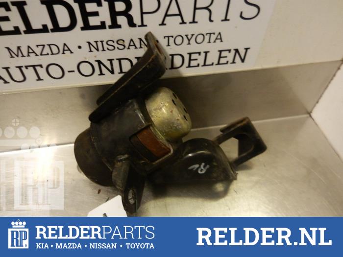 Używane Wspornik silnika Mazda MPV (LW19/69) 2.0 CiTD 16V Cena € 27,00 Procedura marży oferowane przez Relder Parts B.V.