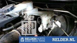 Usagé Cylindre de frein principal Mazda Premacy 2.0 16V Prix € 36,00 Règlement à la marge proposé par Relder Parts B.V.