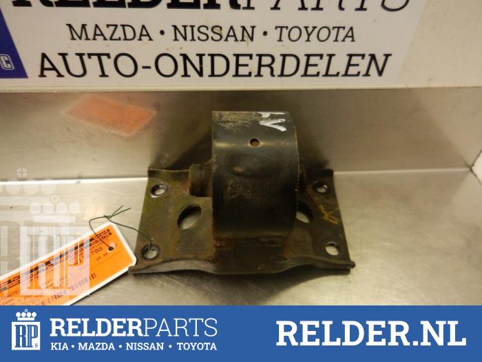 Used Engine mount Nissan Almera Tino (V10M) 1.8 16V Price € 27,00 Margin scheme offered by Relder Parts B.V.