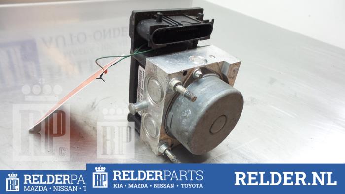 Gebrauchte ABS Pumpe Nissan Micra (K12) 1.4 16V Preis € 35,00 Margenregelung angeboten von Relder Parts B.V.