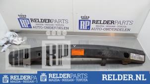 Usados Marco de parachoques delante Nissan Pathfinder (R51) 2.5 dCi 16V 4x4 Precio € 32,00 Norma de margen ofrecido por Relder Parts B.V.