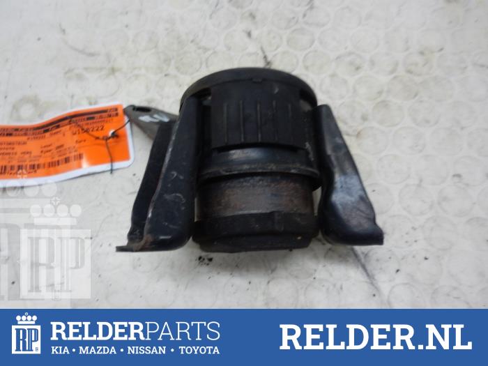 Used Engine mount Toyota Avensis Verso (M20) 2.4 16V VVT-i D4 Price € 27,00 Margin scheme offered by Relder Parts B.V.