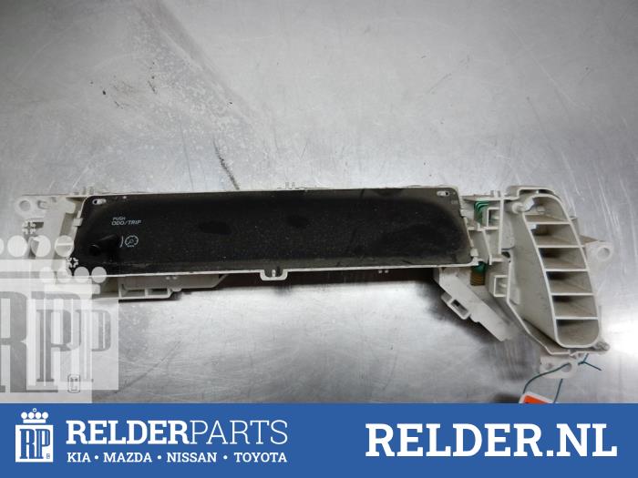 Begagnade Innerdisplay Toyota Previa (R3) 2.0 D-4D 16V Pris € 68,00 Marginaltabell erbjuds av Relder Parts B.V.