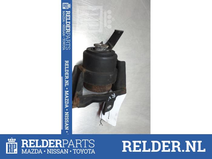 Engine mount from a Toyota Corolla Verso (R10/11) 2.2 D-4D 16V Cat Clean Power 2006