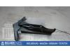 Nissan Primera (P11) 2.0 SRi 16V Motorhaube Scharnier