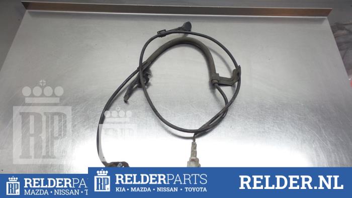 Begagnade ABS-sensor Toyota Yaris III (P13) 1.4 D-4D-F Pris € 36,00 Marginaltabell erbjuds av Relder Parts B.V.