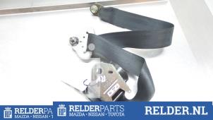 Used Seatbelt tensioner, right Mazda 3 Sport (BK14) 1.6 CiTD 16V Price € 45,00 Margin scheme offered by Relder Parts B.V.