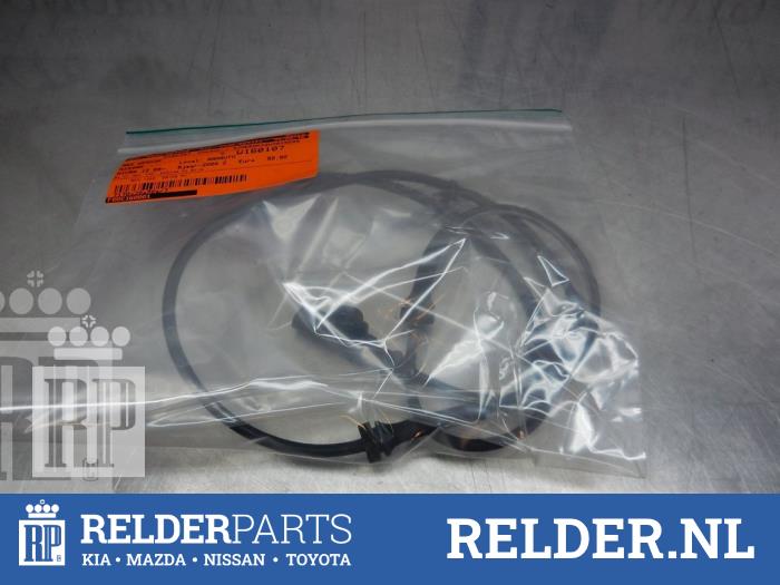 Begagnade ABS-sensor Nissan Micra (K12) 1.2 16V Pris € 27,00 Marginaltabell erbjuds av Relder Parts B.V.