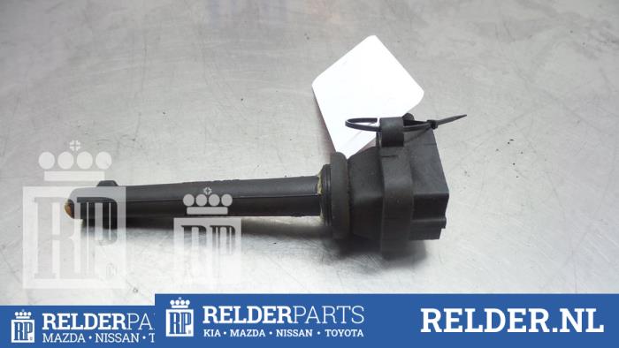Usagé Bobine Nissan Micra (K11) 1.4 16V Prix € 27,00 Règlement à la marge proposé par Relder Parts B.V.