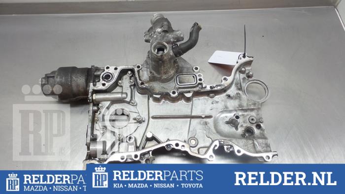 Usagé Couvercle de distribution Toyota Corolla Verso (R10/11) 2.2 D-4D 16V Cat Clean Power Prix € 68,00 Règlement à la marge proposé par Relder Parts B.V.