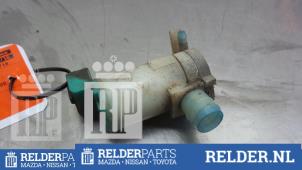 Used Windscreen washer pump Nissan X-Trail (T30) 2.2 Di 4x2 Price € 23,00 Margin scheme offered by Relder Parts B.V.