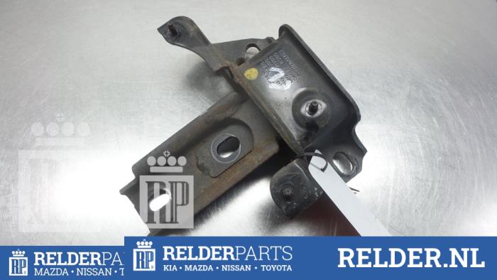 Used Engine mount Mazda 2 (DE) 1.3 16V S-VT Price € 27,00 Margin scheme offered by Relder Parts B.V.