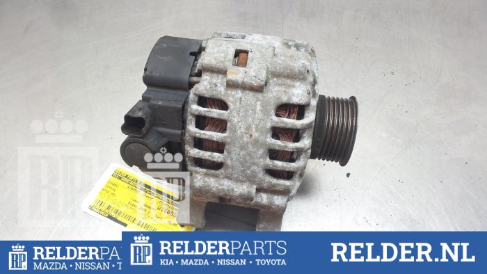 Begagnade Dynamo Toyota Aygo (B10) 1.4 HDI Pris € 25,00 Marginaltabell erbjuds av Relder Parts B.V.