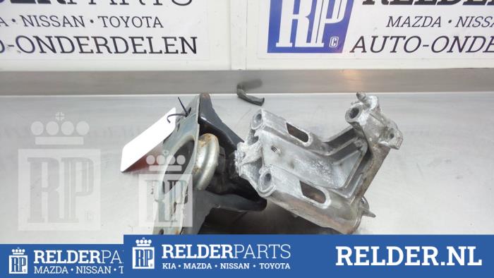 Used Engine mount Nissan NV 200 (M20M) 1.5 dCi 86 Price € 27,00 Margin scheme offered by Relder Parts B.V.