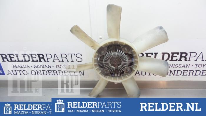 Gebrauchte RI Scheibe Intelligent Nissan Navara (D40) 2.5 dCi 16V 4x4 Preis € 45,00 Margenregelung angeboten von Relder Parts B.V.