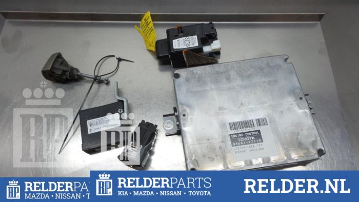 Used Engine management computer Toyota Prius (NHW20) 1.5 16V Price € 75,00 Margin scheme offered by Relder Parts B.V.