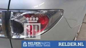 Używane Tylne swiatlo pozycyjne prawe Mazda 6 Sportbreak (GY19/89) 2.0 CiDT HP 16V Cena € 23,00 Procedura marży oferowane przez Relder Parts B.V.