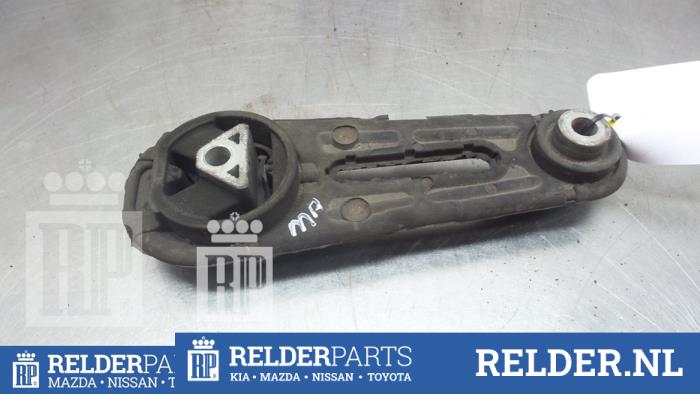 Used Engine mount Nissan Micra (K12) 1.0 16V Price € 27,00 Margin scheme offered by Relder Parts B.V.