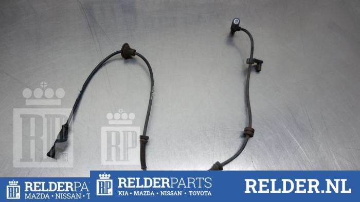 Begagnade ABS-sensor Toyota Aygo (B40) 1.0 12V VVT-i Pris € 36,00 Marginaltabell erbjuds av Relder Parts B.V.