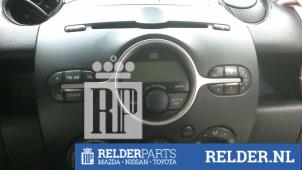 Used Radio CD player Mazda 2 (DE) 1.3 16V S-VT High Power Price € 75,00 Margin scheme offered by Relder Parts B.V.
