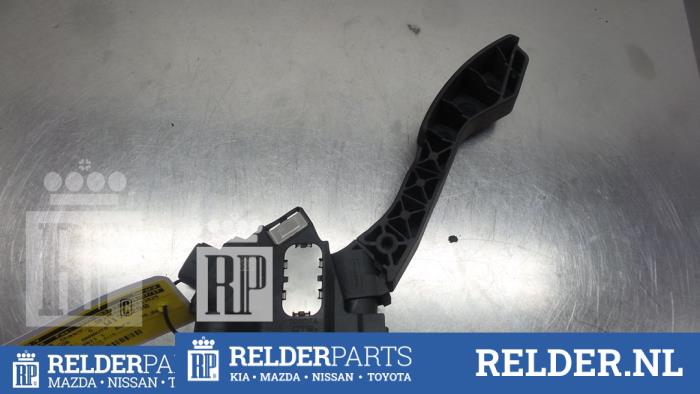 Begagnade Gaspedalsensor Toyota Auris (E15) 1.8 16V HSD Full Hybrid Pris € 54,00 Marginaltabell erbjuds av Relder Parts B.V.