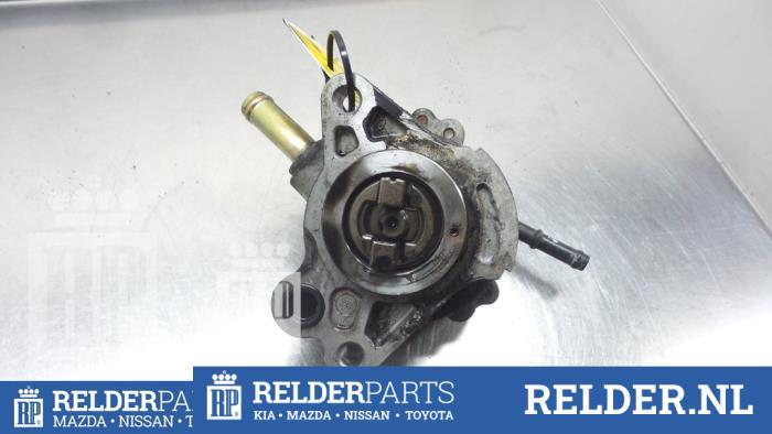 Gebrauchte Vakuumpumpe (Diesel) Toyota Avensis Wagon (T25/B1E) 2.0 16V D-4D Preis € 81,00 Margenregelung angeboten von Relder Parts B.V.