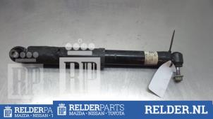 Used Rear shock absorber rod, right Nissan Qashqai (J11) 1.2 DIG-T 16V Price € 32,00 Margin scheme offered by Relder Parts B.V.