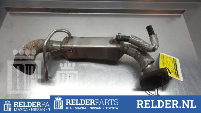 Usagé Refroidisseur RGE Mazda 5 (CR19) 2.0 CiDT 16V High Power Prix € 45,00 Règlement à la marge proposé par Relder Parts B.V.