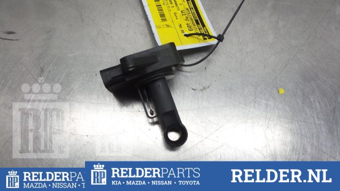 Usagé Débitmètre Toyota Corolla Verso (R10/11) 2.2 D-4D 16V Prix € 30,00 Règlement à la marge proposé par Relder Parts B.V.