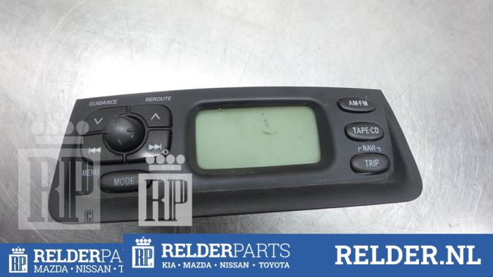 Begagnade Innerdisplay Toyota Yaris (P1) 1.4 D-4D Pris € 35,00 Marginaltabell erbjuds av Relder Parts B.V.