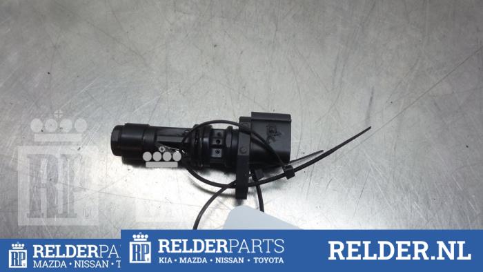 Begagnade Kamaxelsensor Nissan Navara (D40) 2.5 dCi 16V 4x4 Pris € 36,00 Marginaltabell erbjuds av Relder Parts B.V.