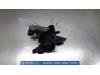 Engine mount from a Toyota Avensis (T27) 2.0 16V D-4D-F 2014