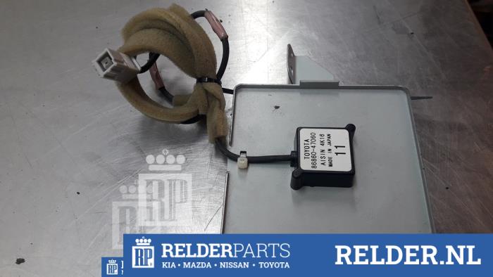 Używane Antena GPS Toyota Prius (NHW20) 1.5 16V Cena € 32,00 Procedura marży oferowane przez Relder Parts B.V.