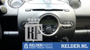 Used Radio CD player Mazda 2 (DE) 1.5 16V S-VT Price € 75,00 Margin scheme offered by Relder Parts B.V.