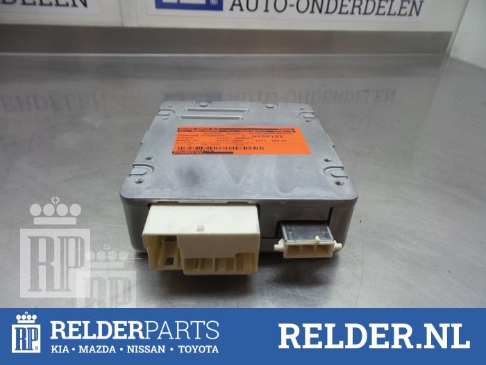 Usagé Ordinateur direction assistée Toyota Auris (E15) 1.6 Dual VVT-i 16V Prix € 75,00 Règlement à la marge proposé par Relder Parts B.V.