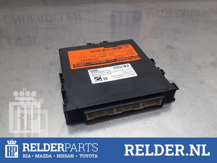 Computer, miscellaneous Toyota Yaris III (P13), 2010 / 2020 1.33 16V Dual VVT-I, Hatchback, Petrol, 1.329cc, 73kW (99pk), FWD, 1NRFE, 2011-09 / 2017-03, NSP13 (Used)