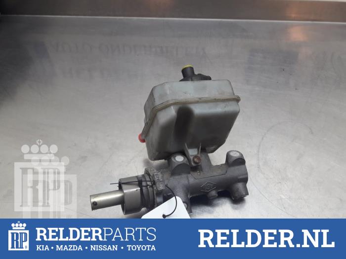 Begagnade Huvudcylinder Nissan Interstar (X70) 2.2 dCi 16V Pris € 36,00 Marginaltabell erbjuds av Relder Parts B.V.