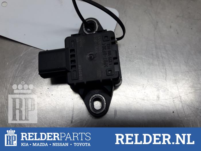 Begagnade Styrvinkelsensor Toyota Avensis (T27) 2.0 16V D-4D-F Pris € 81,00 Marginaltabell erbjuds av Relder Parts B.V.