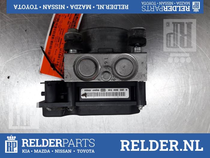 Używane Sterownik ABS Nissan Note (E11) 1.5 dCi 86 Cena € 60,00 Procedura marży oferowane przez Relder Parts B.V.
