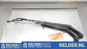 Used Front wiper arm Toyota Yaris Verso (P2) 1.3 16V Price € 32,00 Margin scheme offered by Relder Parts B.V.